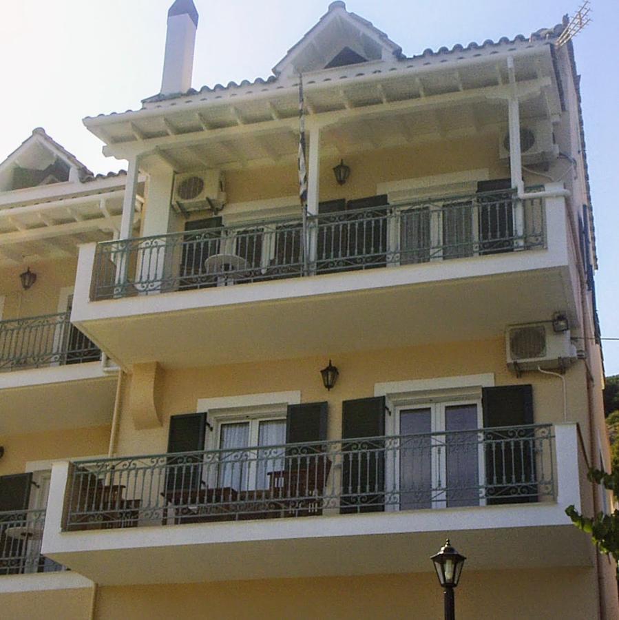 Estate Dafnopanagia Villa Magda Asprogerakata Buitenkant foto