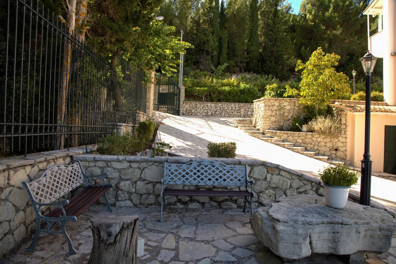 Estate Dafnopanagia Villa Magda Asprogerakata Buitenkant foto